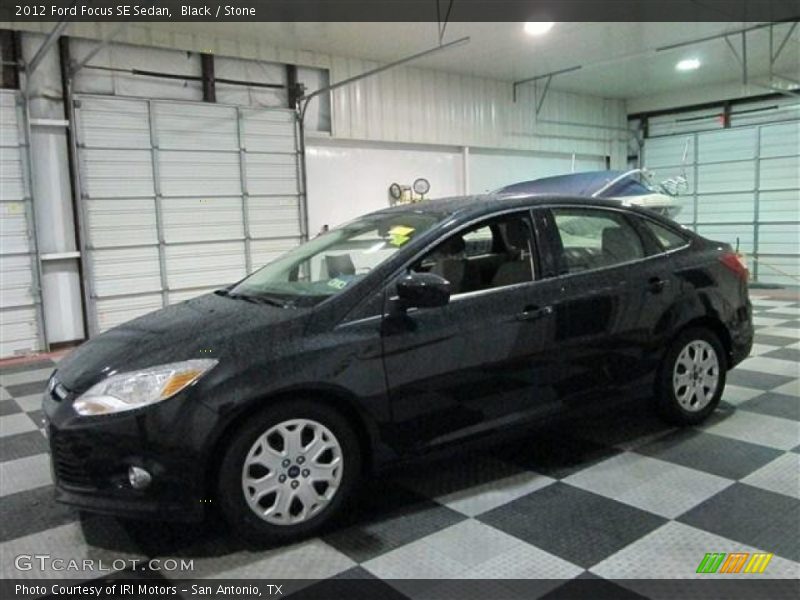 Black / Stone 2012 Ford Focus SE Sedan
