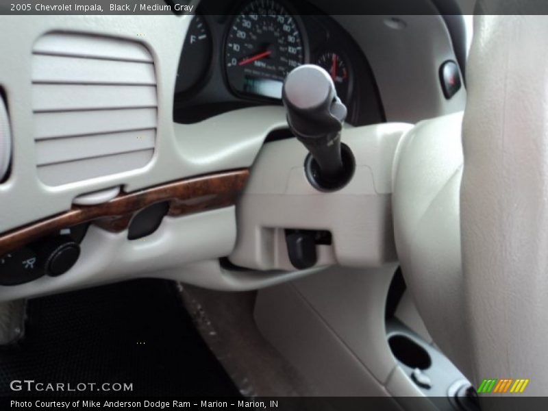 Black / Medium Gray 2005 Chevrolet Impala