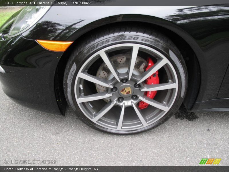  2013 911 Carrera 4S Coupe Wheel