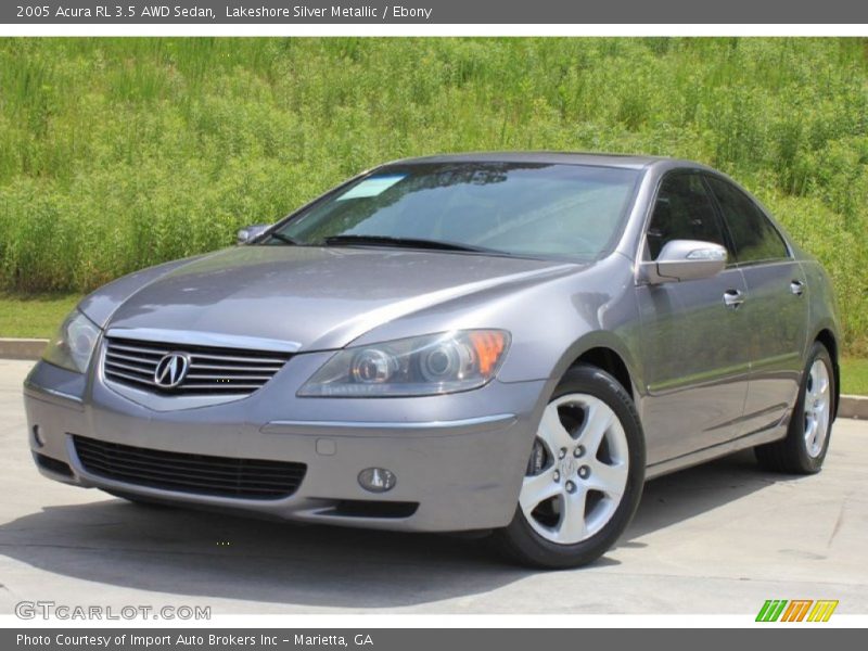 Front 3/4 View of 2005 RL 3.5 AWD Sedan
