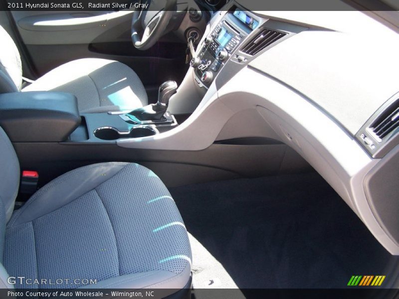 Radiant Silver / Gray 2011 Hyundai Sonata GLS