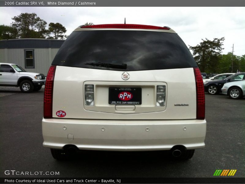 White Diamond / Cashmere 2006 Cadillac SRX V6