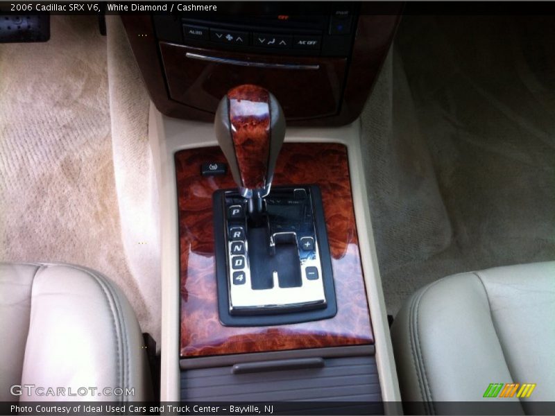 White Diamond / Cashmere 2006 Cadillac SRX V6