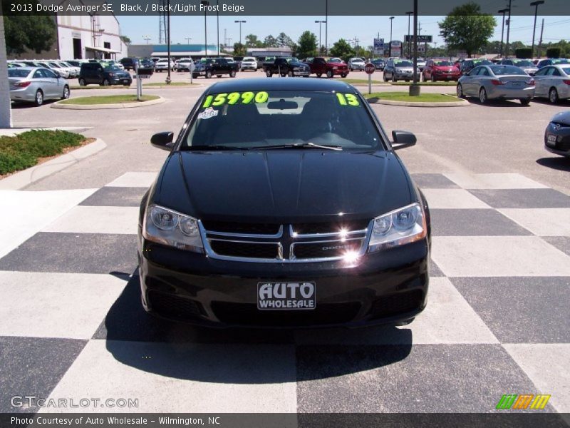 Black / Black/Light Frost Beige 2013 Dodge Avenger SE