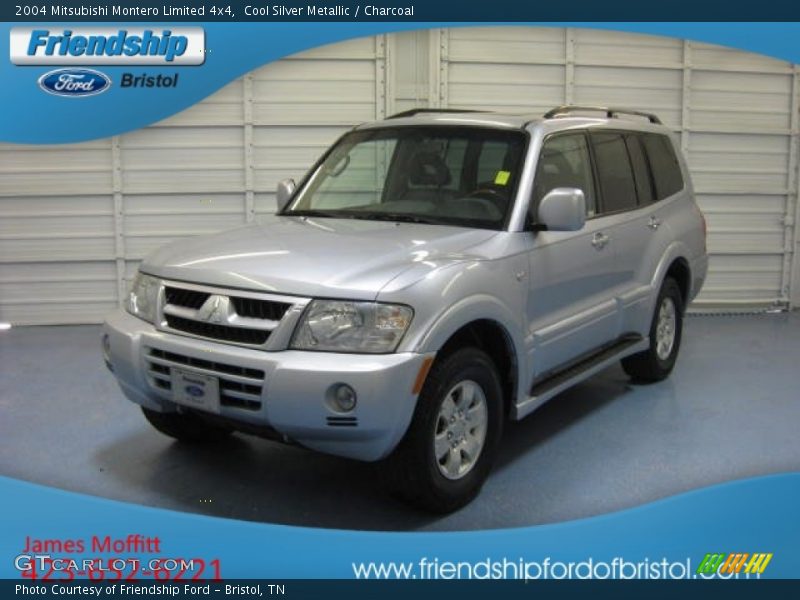 Cool Silver Metallic / Charcoal 2004 Mitsubishi Montero Limited 4x4