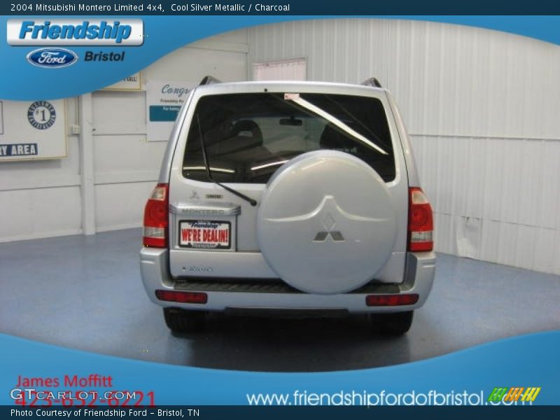 Cool Silver Metallic / Charcoal 2004 Mitsubishi Montero Limited 4x4