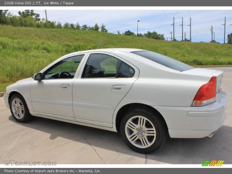 Ice White / Taupe 2008 Volvo S60 2.5T