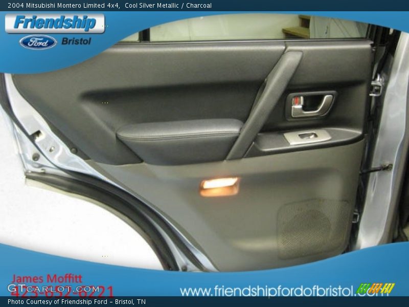 Cool Silver Metallic / Charcoal 2004 Mitsubishi Montero Limited 4x4