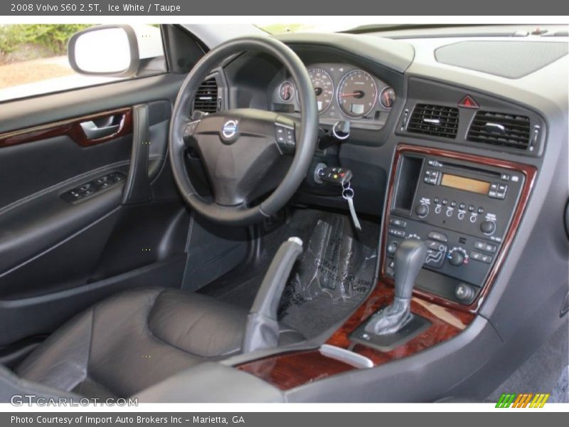 Ice White / Taupe 2008 Volvo S60 2.5T
