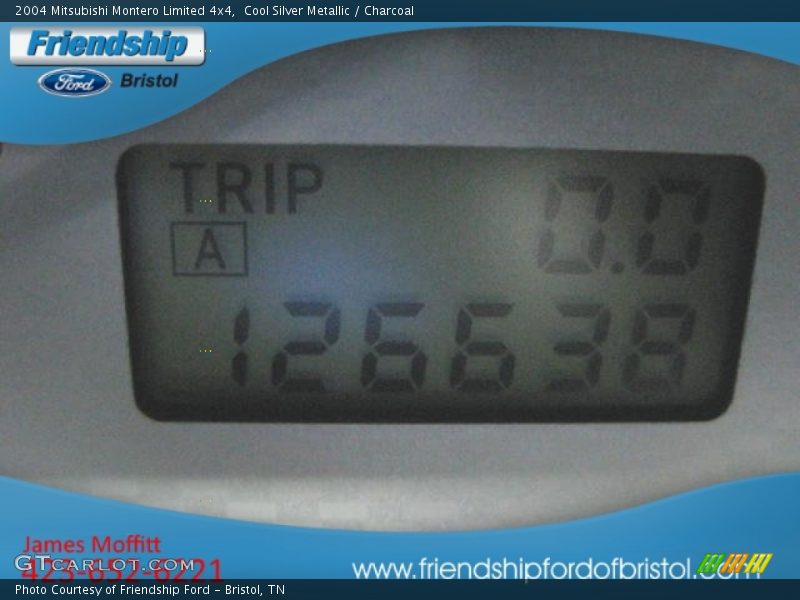 Cool Silver Metallic / Charcoal 2004 Mitsubishi Montero Limited 4x4