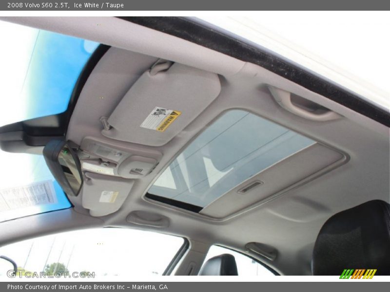 Ice White / Taupe 2008 Volvo S60 2.5T