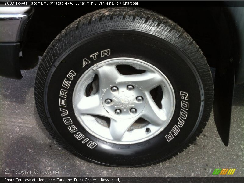 Lunar Mist Silver Metallic / Charcoal 2003 Toyota Tacoma V6 Xtracab 4x4