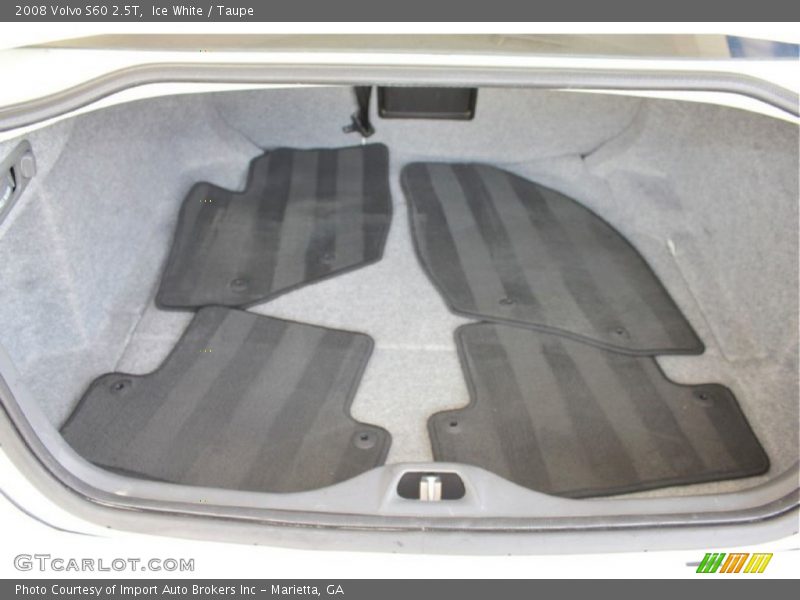 Ice White / Taupe 2008 Volvo S60 2.5T