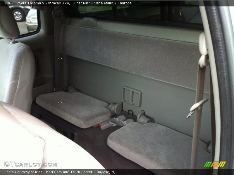 Lunar Mist Silver Metallic / Charcoal 2003 Toyota Tacoma V6 Xtracab 4x4