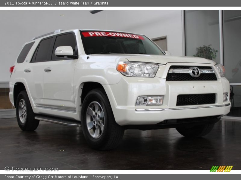 Blizzard White Pearl / Graphite 2011 Toyota 4Runner SR5