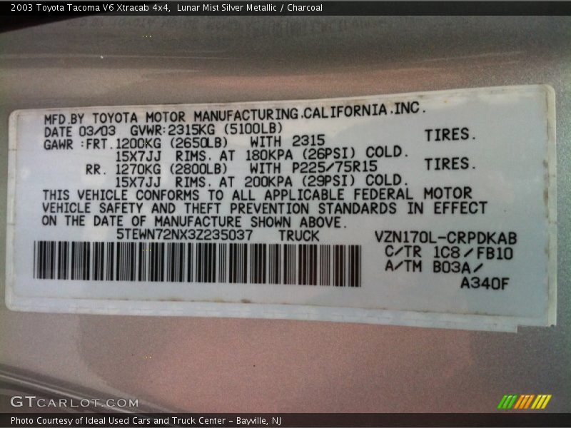 Lunar Mist Silver Metallic / Charcoal 2003 Toyota Tacoma V6 Xtracab 4x4