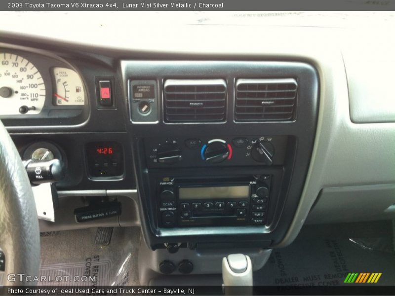 Lunar Mist Silver Metallic / Charcoal 2003 Toyota Tacoma V6 Xtracab 4x4