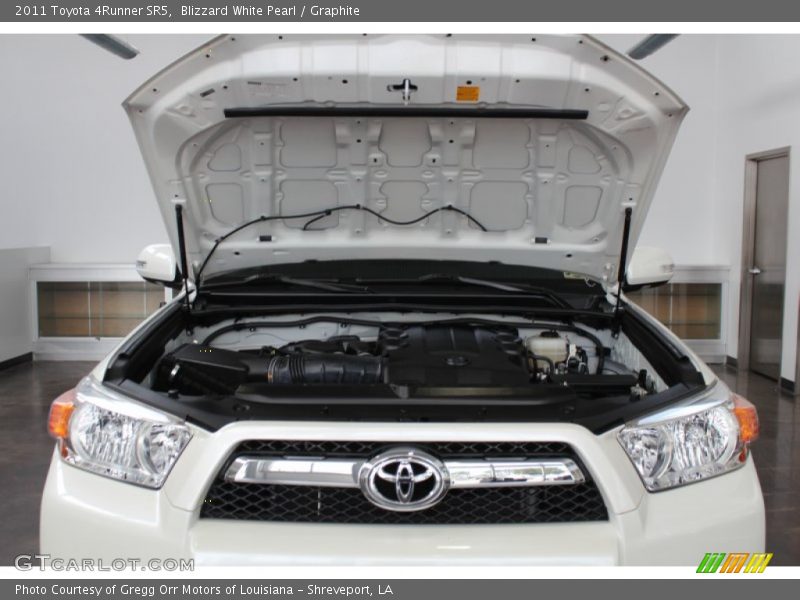 Blizzard White Pearl / Graphite 2011 Toyota 4Runner SR5