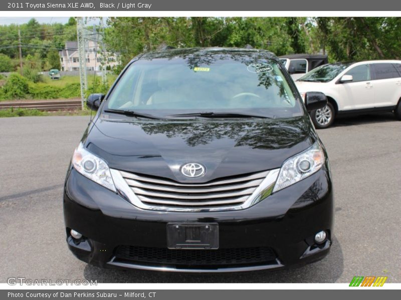Black / Light Gray 2011 Toyota Sienna XLE AWD