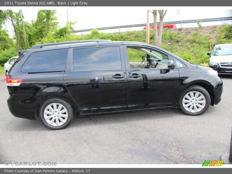 Black / Light Gray 2011 Toyota Sienna XLE AWD