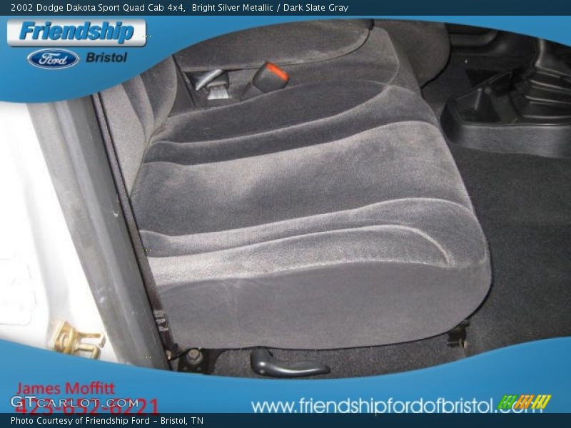 Bright Silver Metallic / Dark Slate Gray 2002 Dodge Dakota Sport Quad Cab 4x4