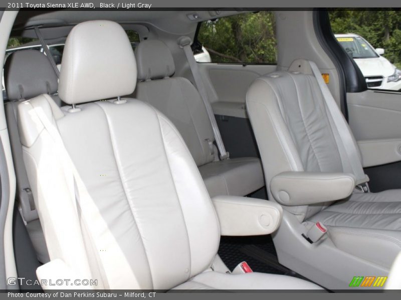 Black / Light Gray 2011 Toyota Sienna XLE AWD
