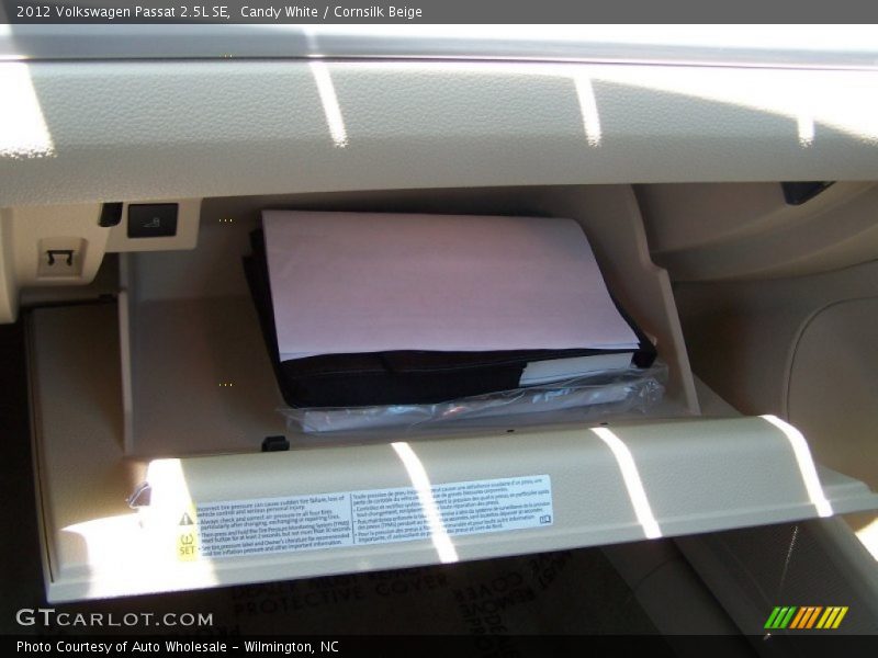 Candy White / Cornsilk Beige 2012 Volkswagen Passat 2.5L SE
