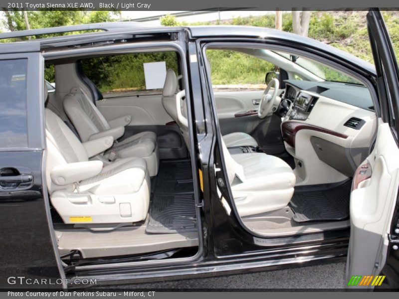 Black / Light Gray 2011 Toyota Sienna XLE AWD