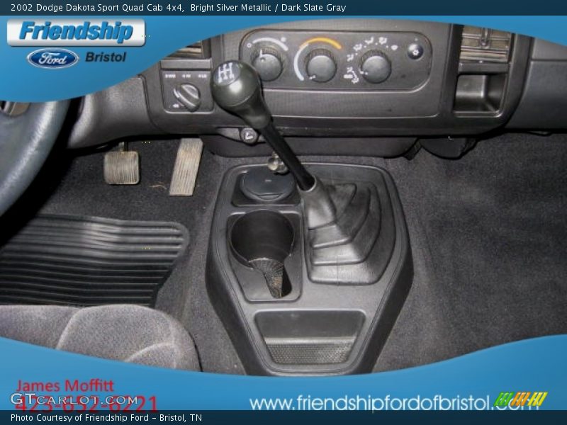 Bright Silver Metallic / Dark Slate Gray 2002 Dodge Dakota Sport Quad Cab 4x4