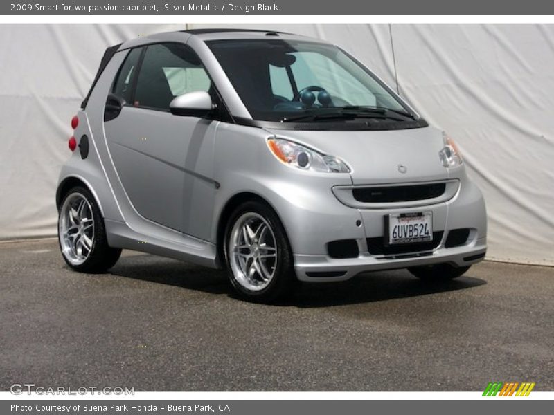 Silver Metallic / Design Black 2009 Smart fortwo passion cabriolet