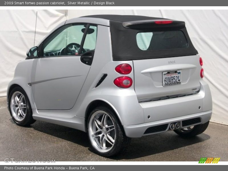 Silver Metallic / Design Black 2009 Smart fortwo passion cabriolet