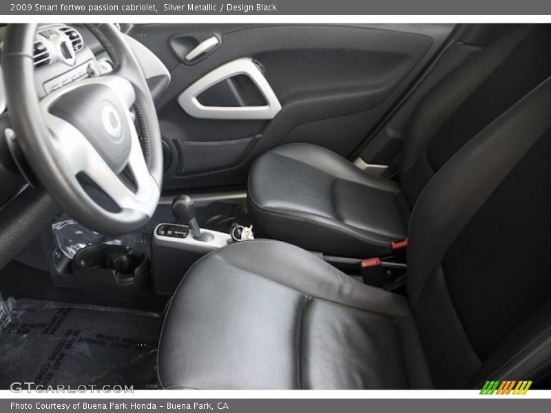 Silver Metallic / Design Black 2009 Smart fortwo passion cabriolet