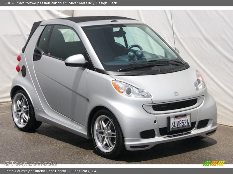 Silver Metallic / Design Black 2009 Smart fortwo passion cabriolet