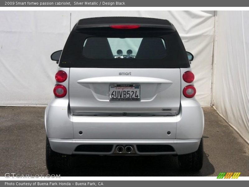 Silver Metallic / Design Black 2009 Smart fortwo passion cabriolet