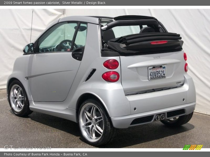 Silver Metallic / Design Black 2009 Smart fortwo passion cabriolet