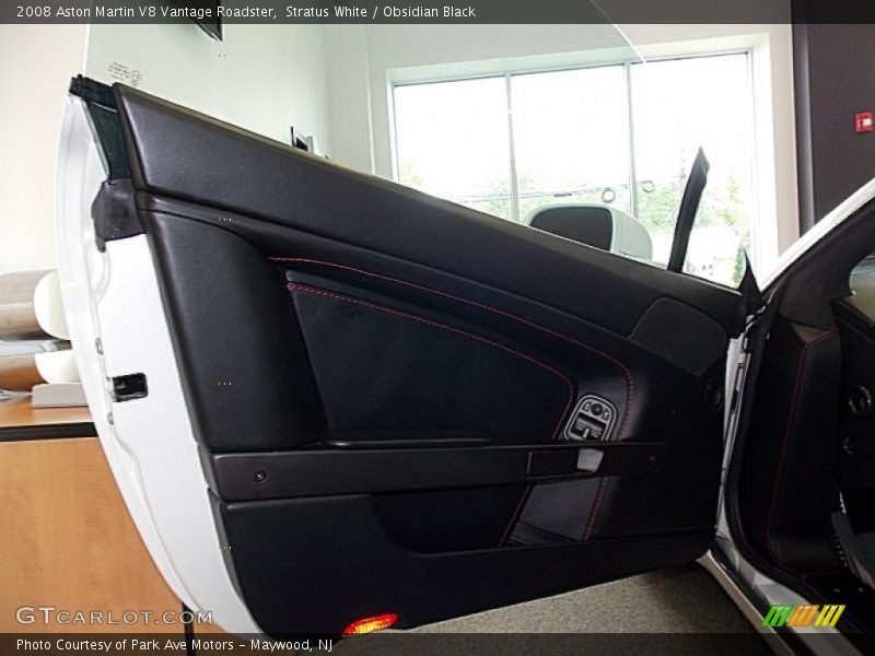 Stratus White / Obsidian Black 2008 Aston Martin V8 Vantage Roadster