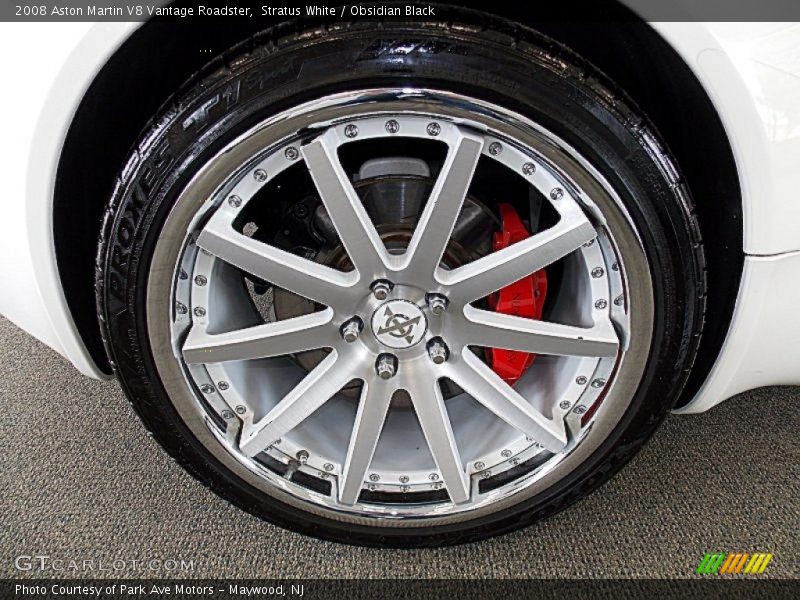 Custom Wheels of 2008 V8 Vantage Roadster