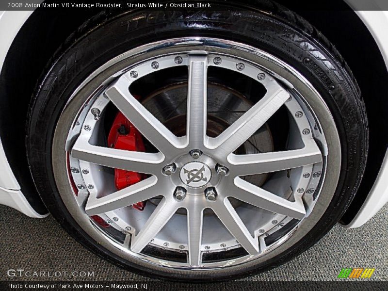 Custom Wheels of 2008 V8 Vantage Roadster