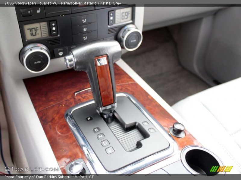 Reflex Silver Metallic / Kristal Grey 2005 Volkswagen Touareg V6