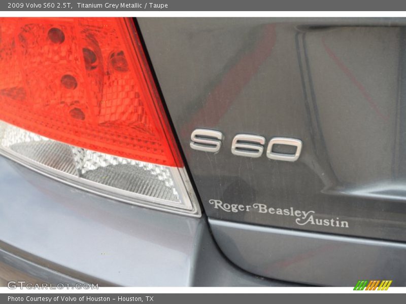 Titanium Grey Metallic / Taupe 2009 Volvo S60 2.5T