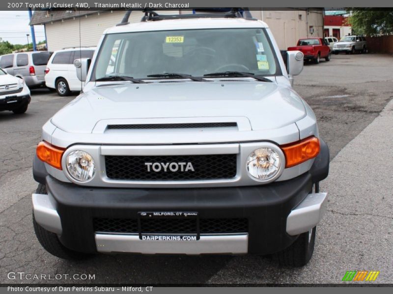 Titanium Metallic / Dark Charcoal 2007 Toyota FJ Cruiser 4WD