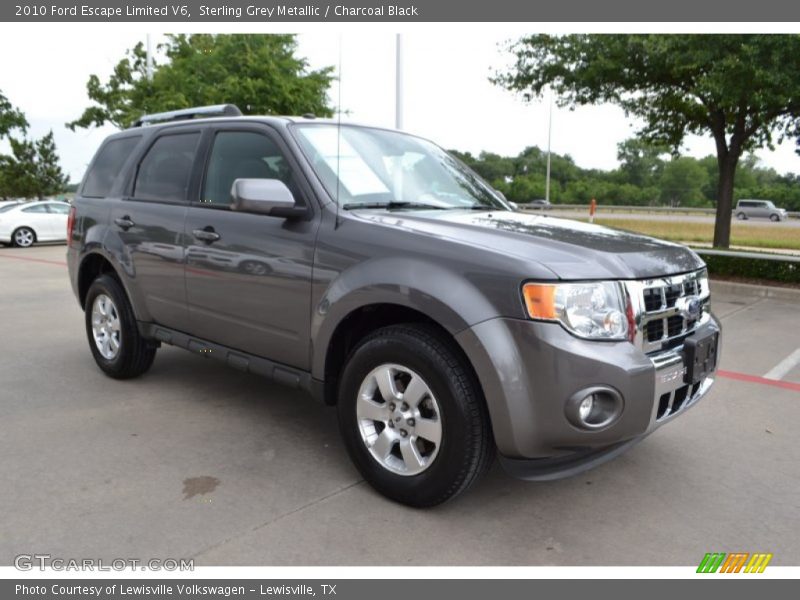 Front 3/4 View of 2010 Escape Limited V6
