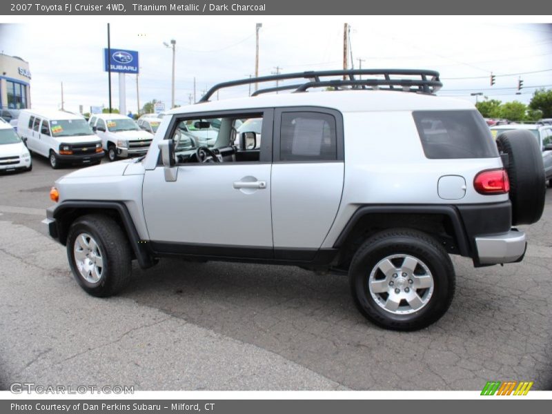 Titanium Metallic / Dark Charcoal 2007 Toyota FJ Cruiser 4WD