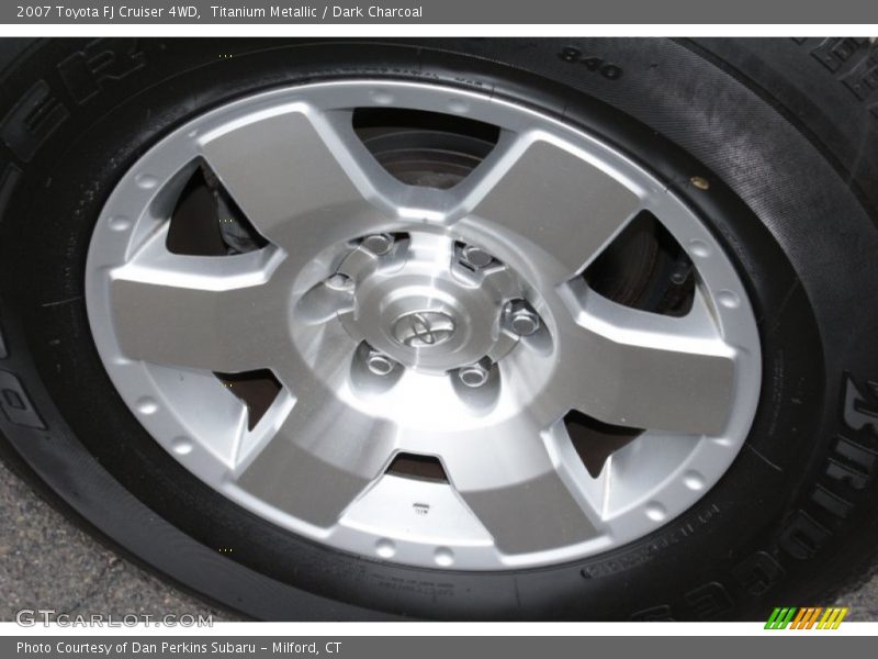 Titanium Metallic / Dark Charcoal 2007 Toyota FJ Cruiser 4WD