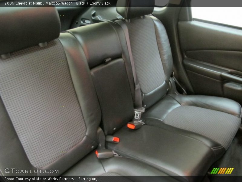 Black / Ebony Black 2006 Chevrolet Malibu Maxx SS Wagon