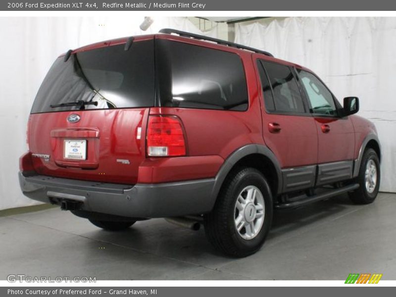 Redfire Metallic / Medium Flint Grey 2006 Ford Expedition XLT 4x4