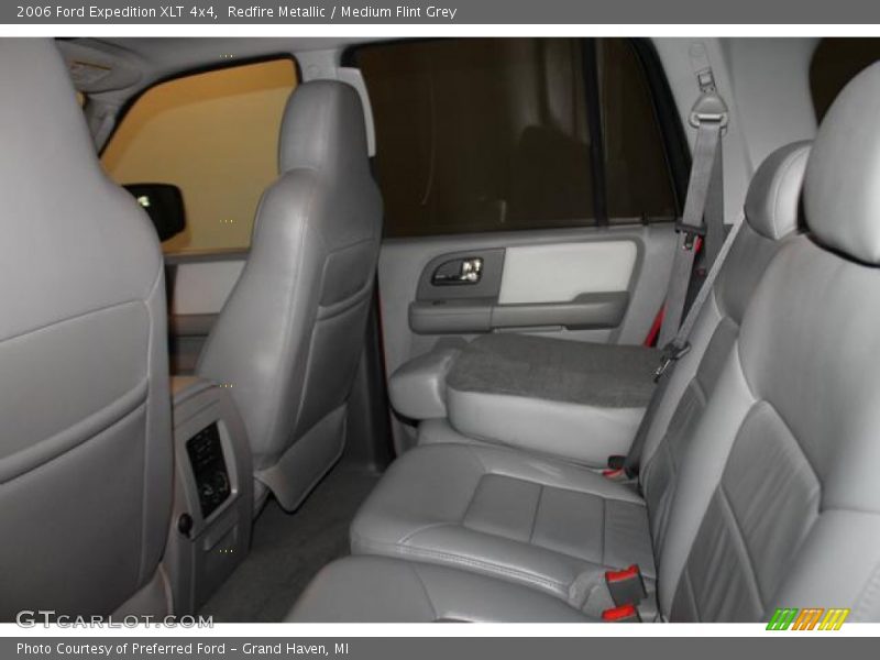 Redfire Metallic / Medium Flint Grey 2006 Ford Expedition XLT 4x4