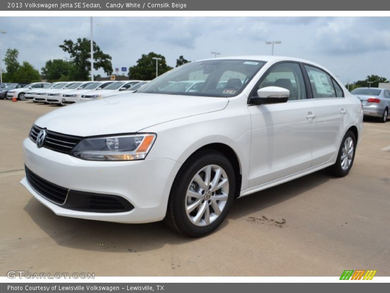 Candy White / Cornsilk Beige 2013 Volkswagen Jetta SE Sedan