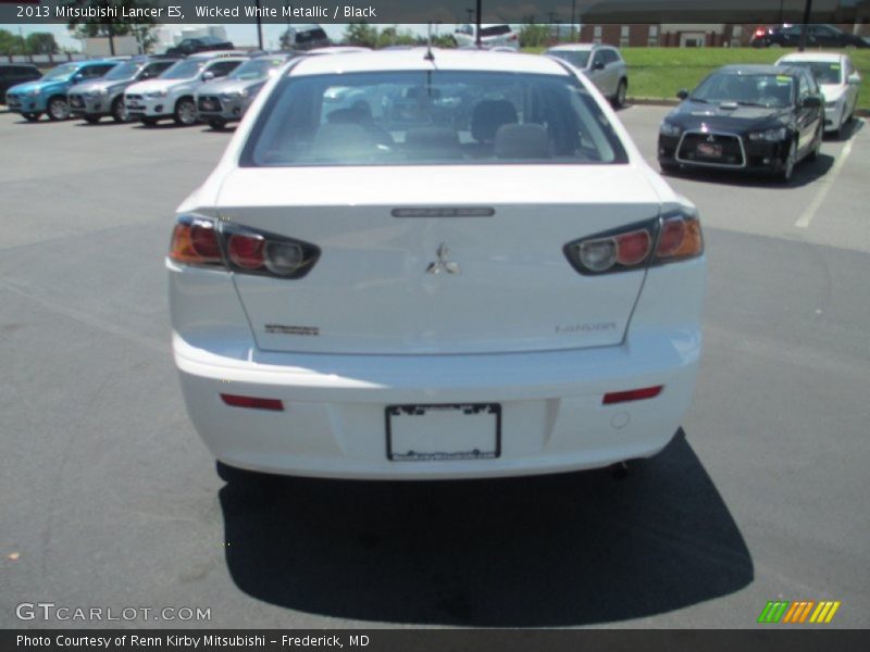 Wicked White Metallic / Black 2013 Mitsubishi Lancer ES