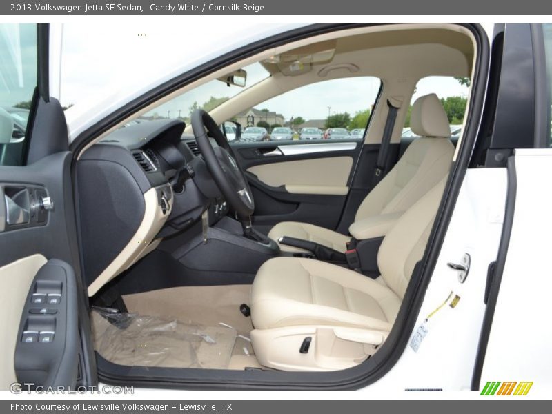 Candy White / Cornsilk Beige 2013 Volkswagen Jetta SE Sedan